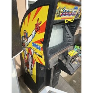 Rare SEGA Enduro Racer Upright Arcade Machine Original Handlebar Racing Game '86